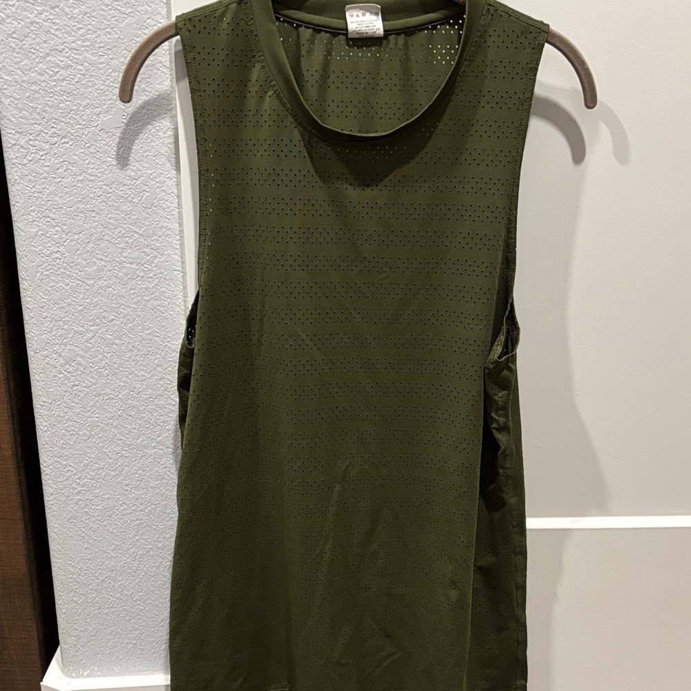 Chic Olive Sleeveless Muscle Tee